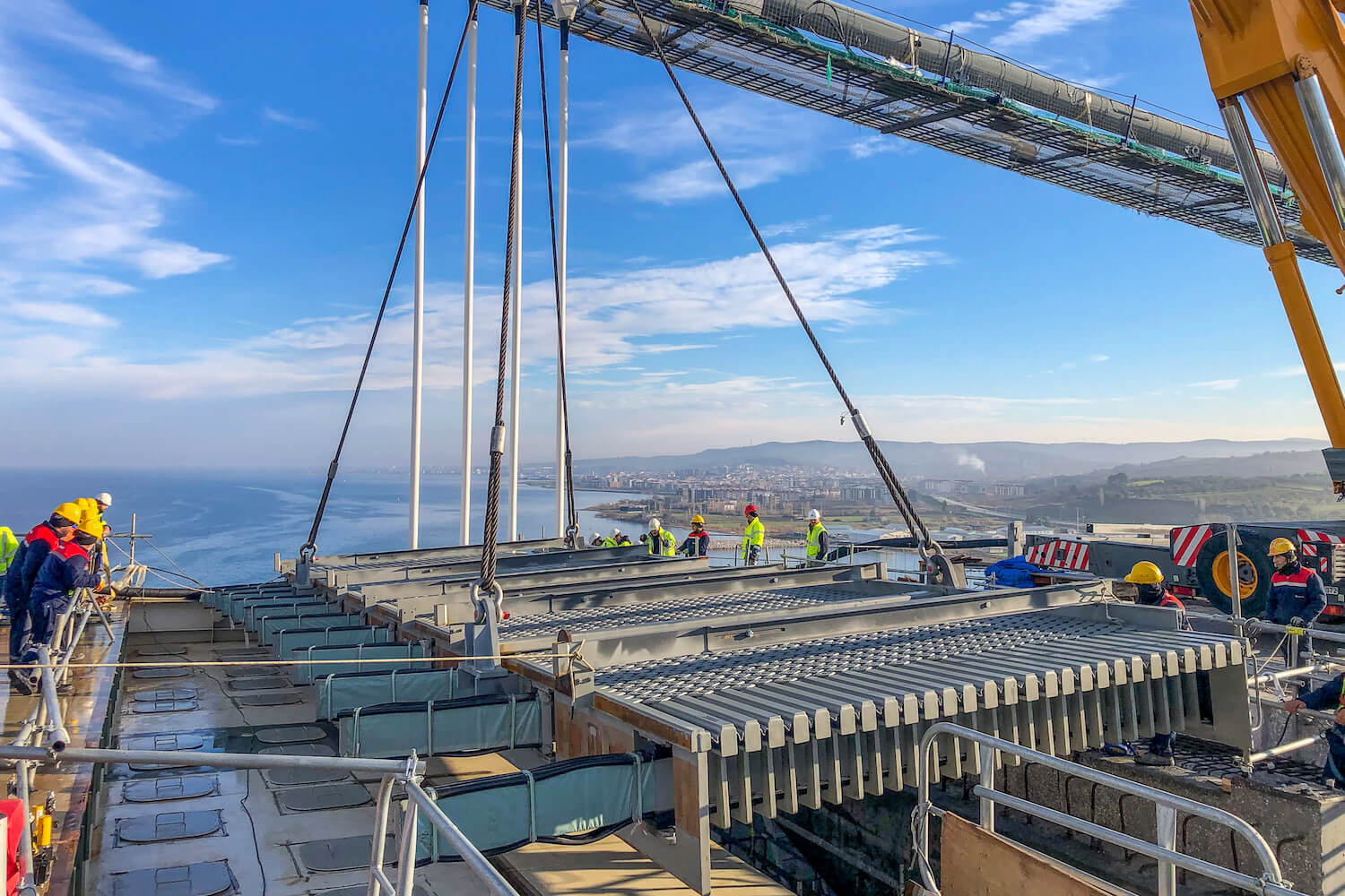 Canakkale Bridge Expansion Joint Installation - Lifting 8